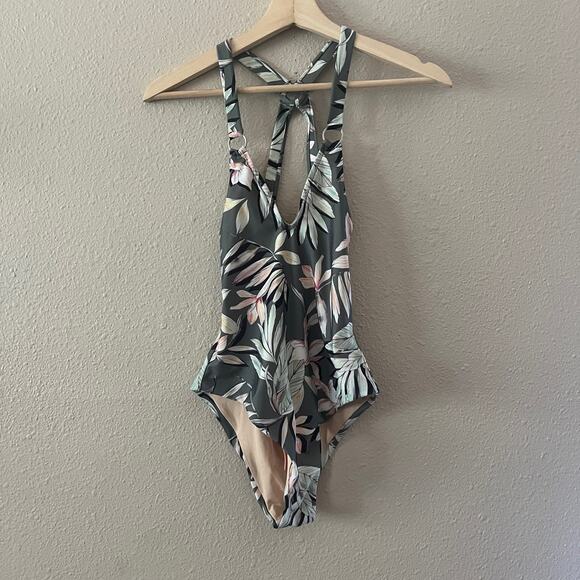 Minkpink Tropical one Piece - Picture 2 of 16